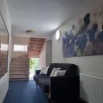 Gowidlina Nyaraló Gowidlino