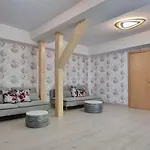 Gowidlina Nyaraló